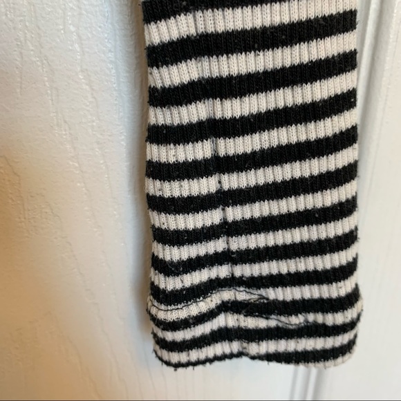 Vintage 90’s Le Chateau Long Sleeve Lace-up Top Black and White Stripe Size XS - Picture 7 of 8